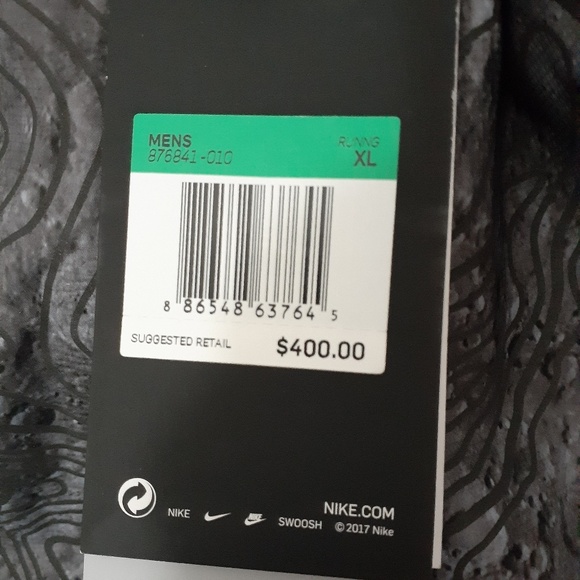 nike zonal aeroshield energy solstice